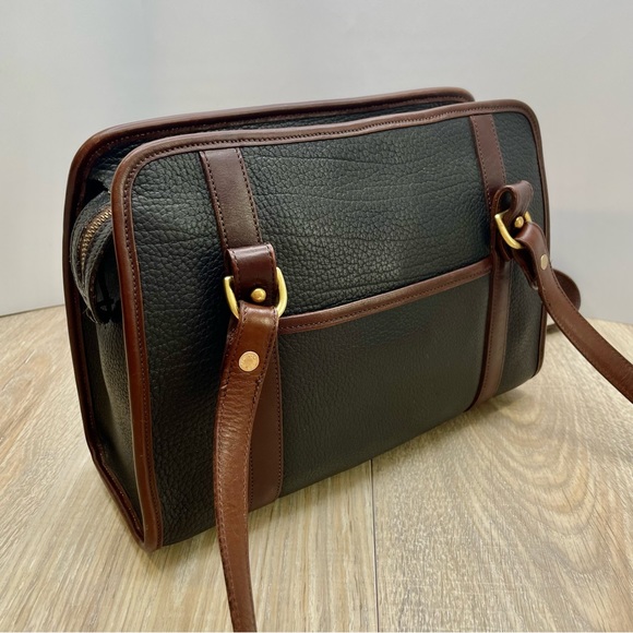 DOONEY AND BOURKE vintage leather black and brown shoulder bag - Picture 9 of 16